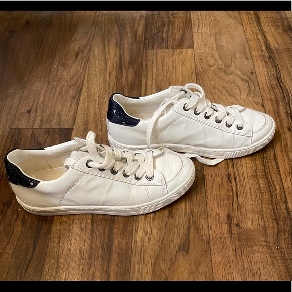 Coach Shoes - Picture 6 of 10